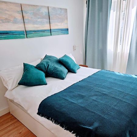 Playa Carihuela By Hdc Apartments Торремолінос Екстер'єр фото