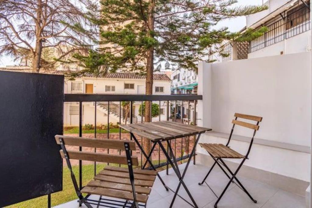Playa Carihuela By Hdc Apartments Торремолінос Екстер'єр фото